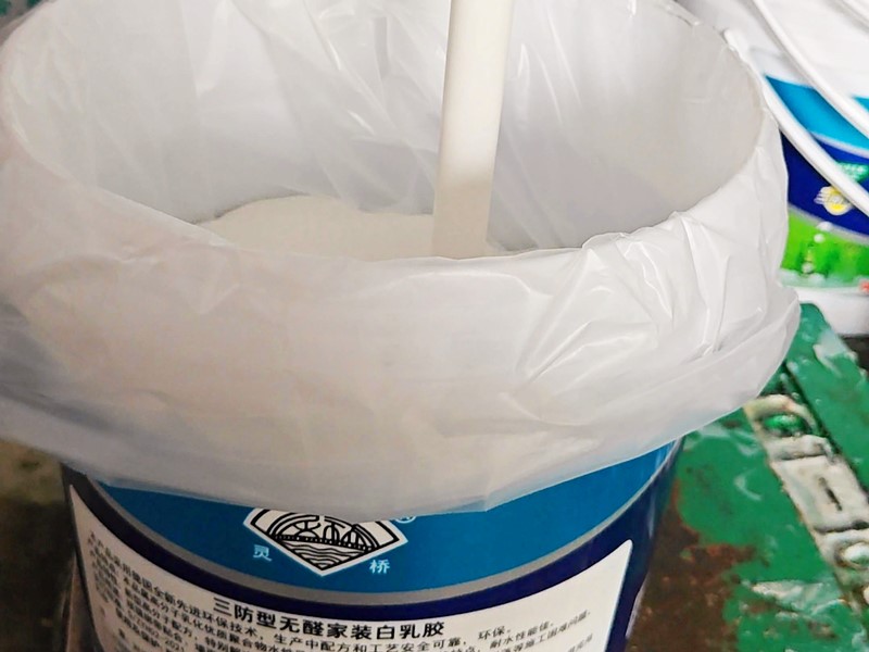 灵桥®三防无醛白乳胶——宁波永固化工2025旗舰单品（防潮 | 防裂 | 防霉 | 0甲醛）-1