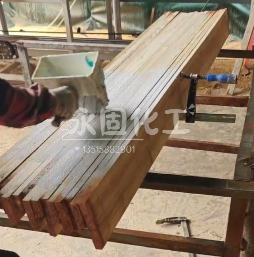 宁波老张酒后掏心窝:一把白乳胶,粘住三代木头的魂! 宁波老张酒后掏心窝:一把白乳胶,粘住三代木头的魂!